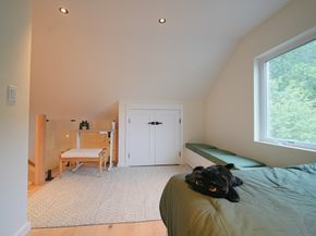 457 Summer St 457, Arlington MA 02474
