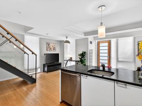 2 Earhart St 134, Cambridge MA 02141