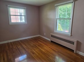 34 Wildrose Ave, Worcester MA 01602