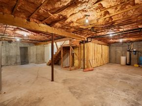 310 River Street, Leicester MA 01524
