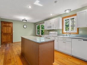 310 River Street, Leicester MA 01524