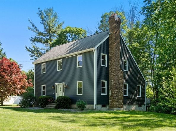 310 River Street, Leicester MA 01524