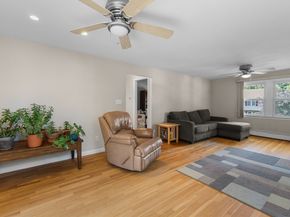 15 Mars Dr, Shrewsbury MA 01545