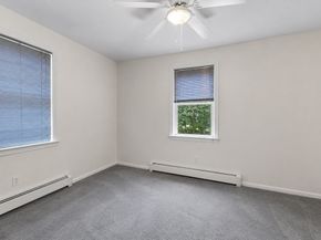 15 Mars Dr, Shrewsbury MA 01545
