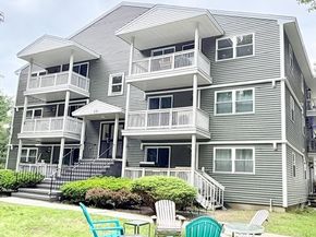 20 Abbey Rd 206, Leominster MA 01453