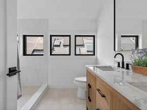 37 Kingston St B, Somerville MA 02144
