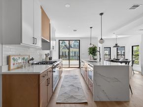 37 Kingston St B, Somerville MA 02144