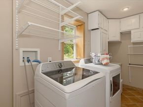 12 Corcoran Rd, Burlington MA 01803