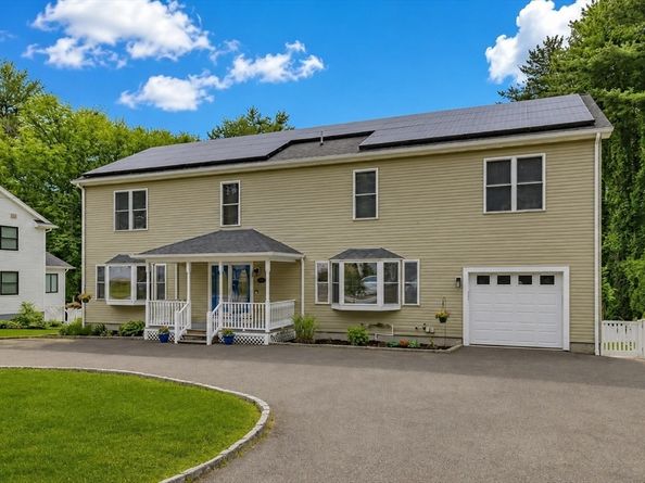 12 Corcoran Rd, Burlington MA 01803