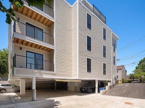 17 Holmes Street PH, Quincy MA 02171