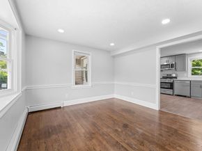 5 Tuckoosa Cir, Bridgewater MA 02324