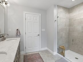 7 Howe St, Hingham MA 02043