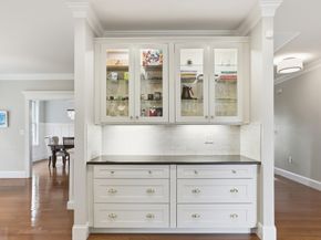 7 Howe St, Hingham MA 02043