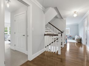 7 Howe St, Hingham MA 02043
