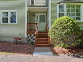 107 Patrick Rd 107, Tewksbury MA 01876