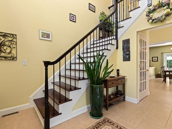30 Cedarview Cir 30, Milford MA 01757