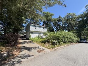42 Birch Rd, Westford MA 01886