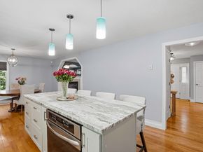 88 Northbridge St, Mendon MA 01756