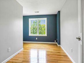 88 Northbridge St, Mendon MA 01756
