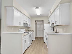 6 Beals Cove B, Hingham MA 02043