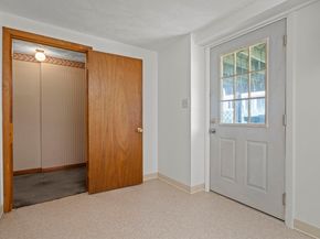 8 Main St, Wilmington MA 01887