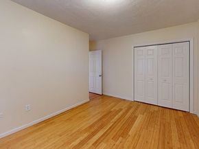 37 Towle Dr 37, Holden MA 01520