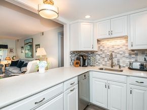 30 Conant St 1B, Beverly MA 01915