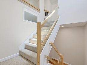 33 Half Crown Cir 33, Ashland MA 01721