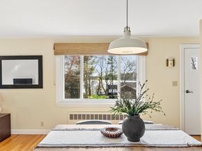 16 Lakeview Dr, Littleton MA 01460