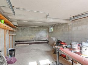16 Lakeview Dr, Littleton MA 01460