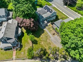 49 Eaton Ave, Woburn MA 01801