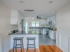 10 Richards Rd, Weymouth MA 02189