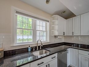 10 Richards Rd, Weymouth MA 02189
