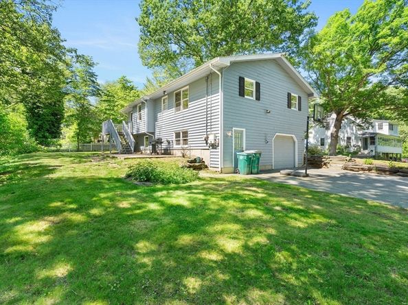 66 Swan Ave, Fitchburg MA 01420