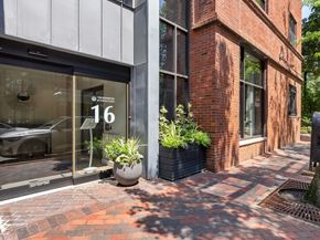 16 Harcourt St 4C, Boston MA 02116