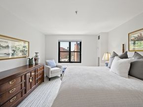 16 Harcourt St 4C, Boston MA 02116