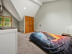 50 Melrose Ave, Tewksbury MA 01876