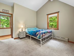 50 Melrose Ave, Tewksbury MA 01876