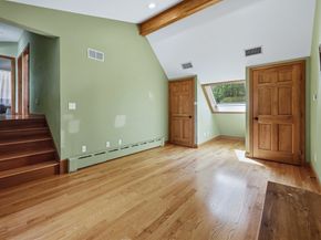 50 Melrose Ave, Tewksbury MA 01876