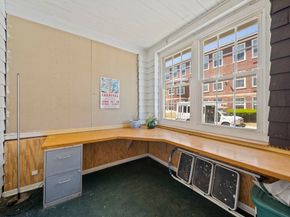 14 L St, Hull MA 02045