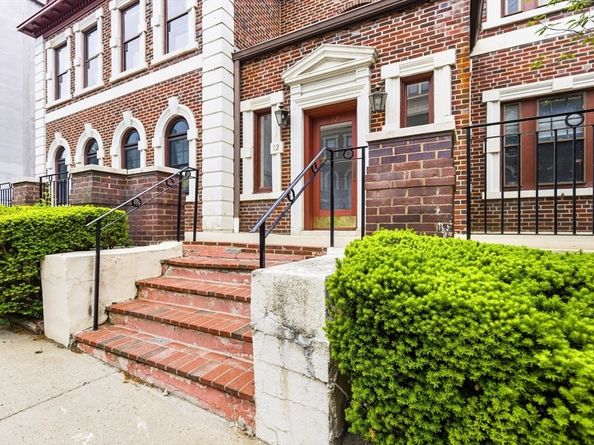 12 Bellvista Road 4, Boston MA 02135