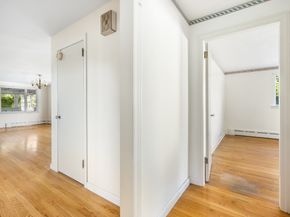 45 Indian Hill Rd, Worcester MA 01606