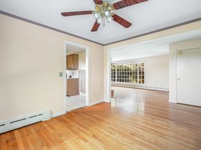 45 Indian Hill Rd, Worcester MA 01606
