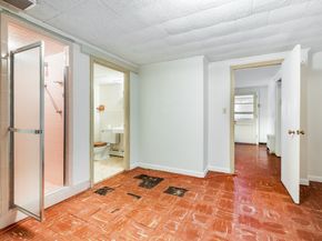 45 Indian Hill Rd, Worcester MA 01606