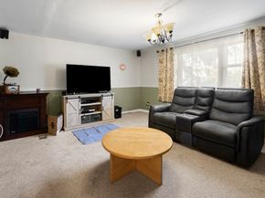 12 Newton Ave, Oxford MA 01540