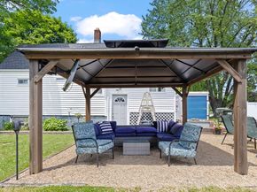 12 Newton Ave, Oxford MA 01540