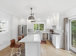 38 Edgewood Rd 2, Lexington MA 02420