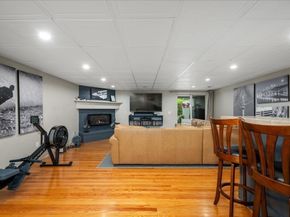 35 Eastern Point Dr 34, Shrewsbury MA 01545