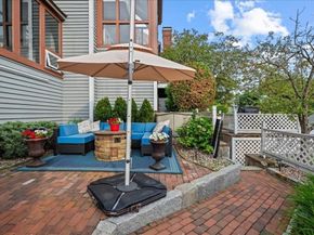35 Eastern Point Dr 34, Shrewsbury MA 01545