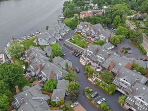 35 Eastern Point Dr 34, Shrewsbury MA 01545